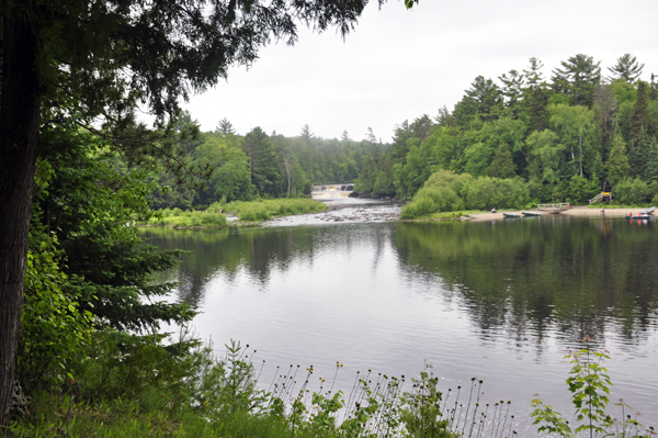 Lower Tahquamenon Falls