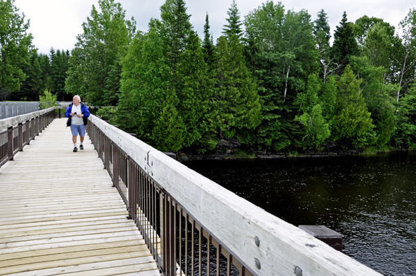 Lee Duquette on the bridge over Kakabeka Falls