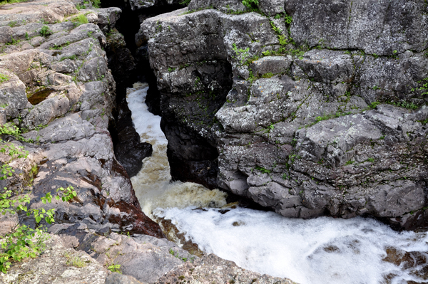 Potholes link to form a gorge