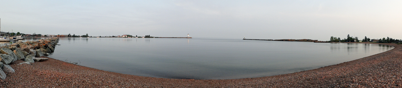 panorama of the lighthouse take from the back of the park