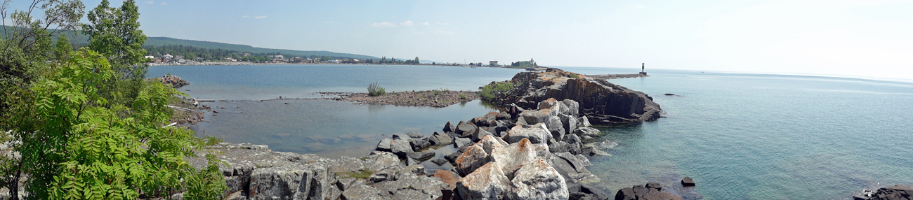 panorama of the lighthouse taken from the back of the park