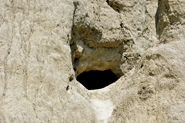 close-up of the cave shown in the picture to the left