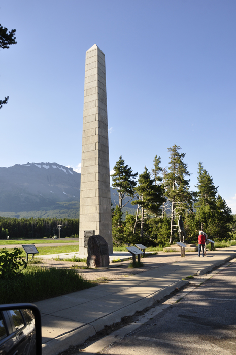 Memorial Square monument