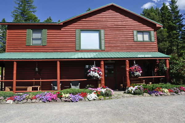 The office at Mountain Meadow RV Park