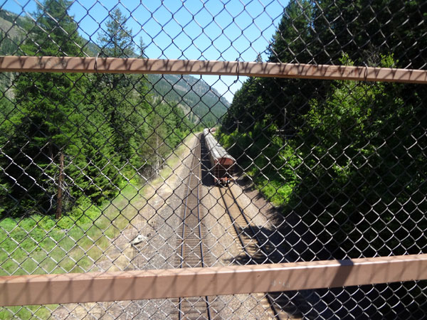 the train?starts to slip around another corner and out of sight