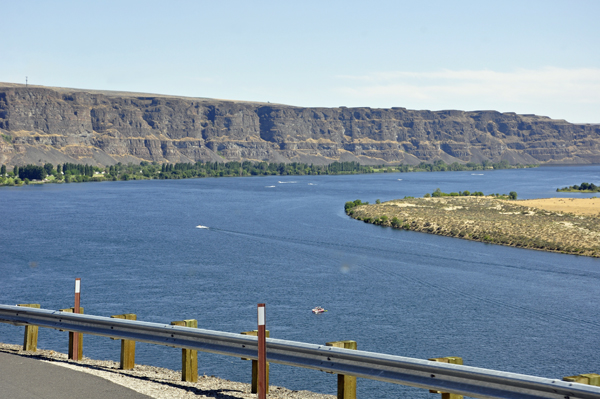 the breathtaking Columbia River.