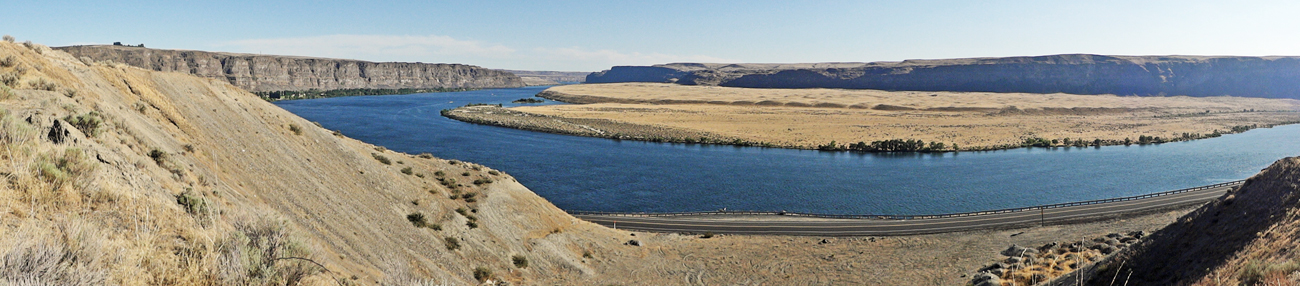 the breathtaking Columbia River.