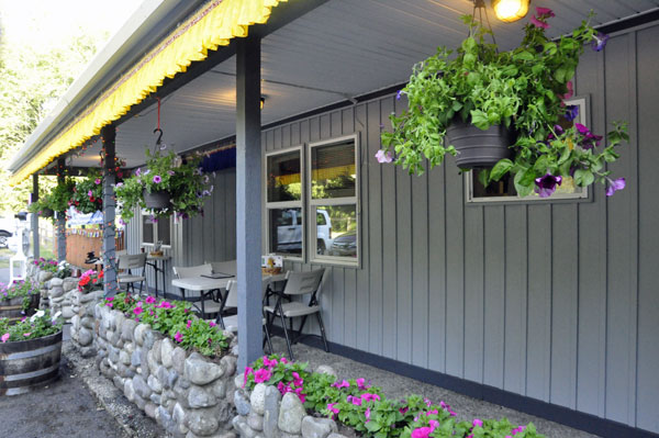 Wild Berry Restaurant in Ashford, Washington