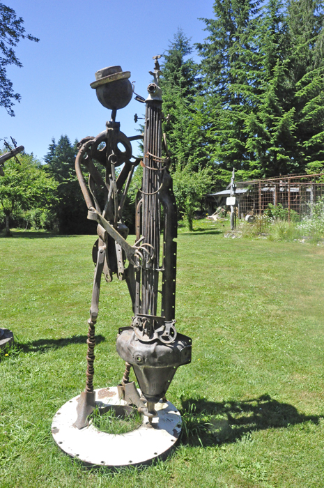 tuba player sculpture