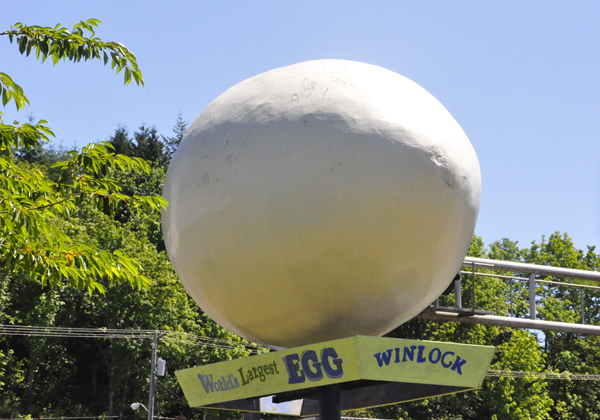 The World's Largest Egg in Winlock, Washington,