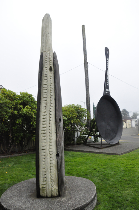 The World's Largest Squirting Clam