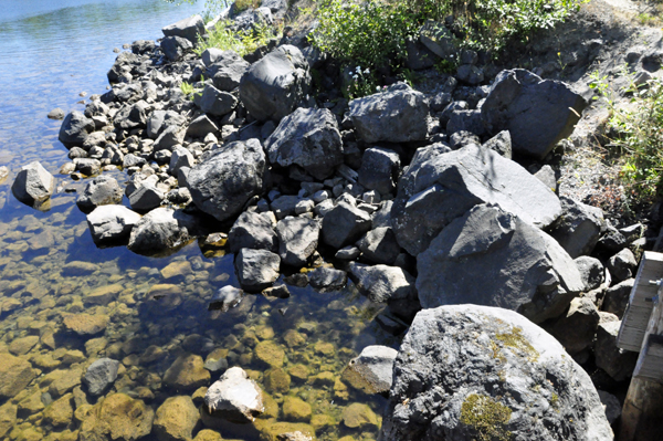 rocks and clear water at Coldwater Lake