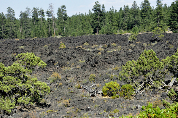 mounds of lava flow 