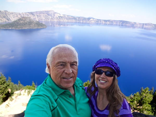 The two RV Gypsies at Crater Lake National Park