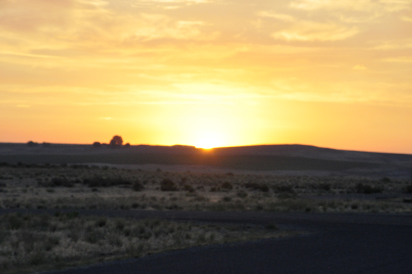 Sunrise at Bruneau Dunes State Park