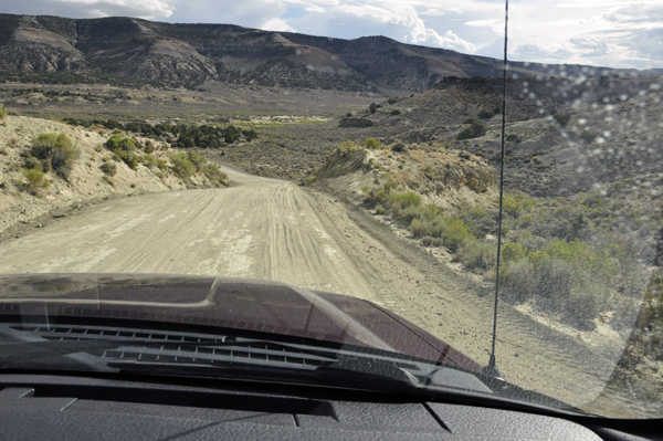entering the dirt road to the canyon