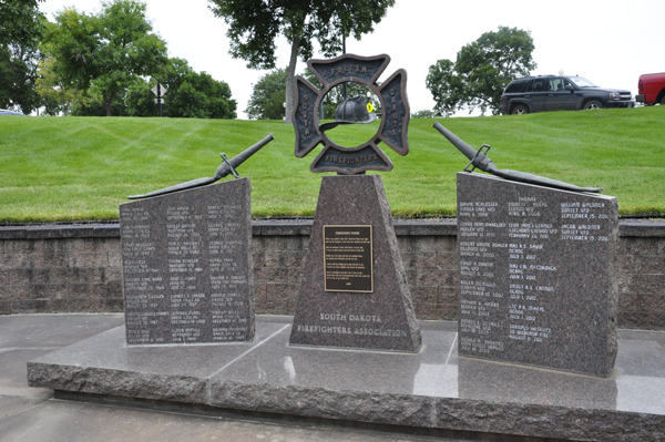memorial for firefighters