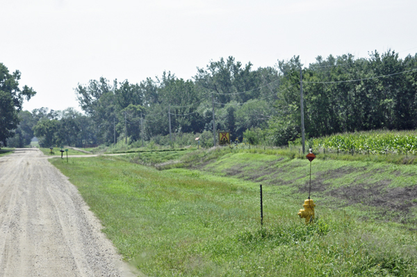the road leading to Yankton KOA in South Dakota