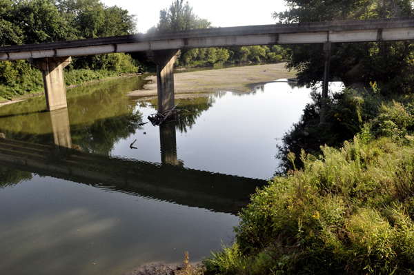 adjacent road to The West Union Covered Bridge