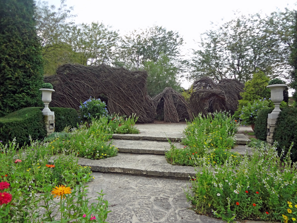 entrance to the maze