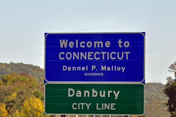 Welcome to Connecticut sign