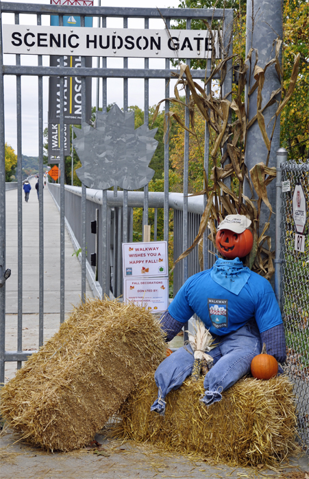 pumpkin head scarecrow