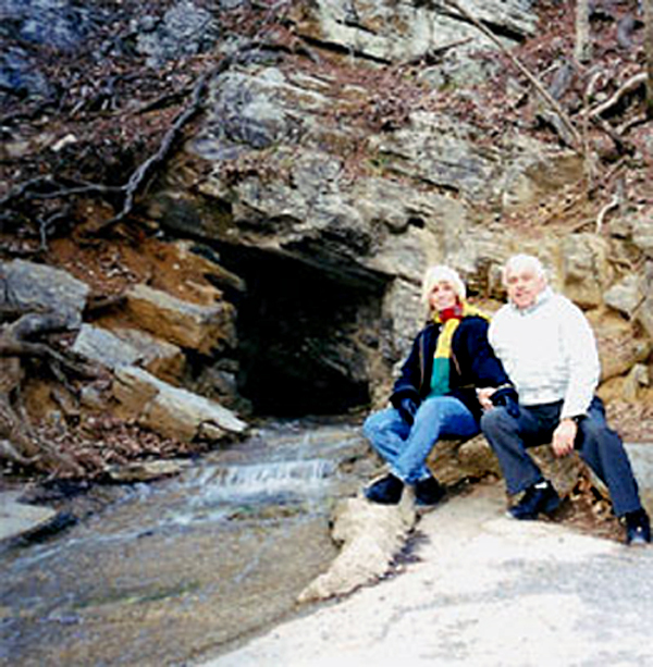 the two RV Gypsies at The Lost River in 2001