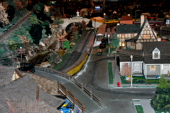 Roadside America Indoor Miniature Village