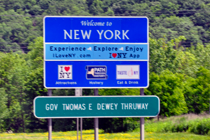 Welcome to New York sign