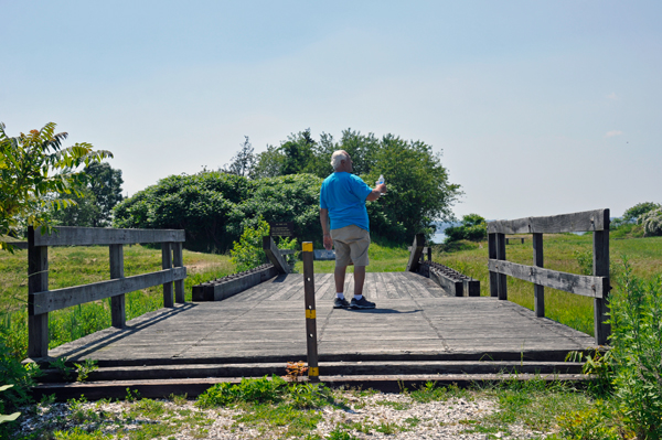 Lee Duquette on the Civil War Drawbridge