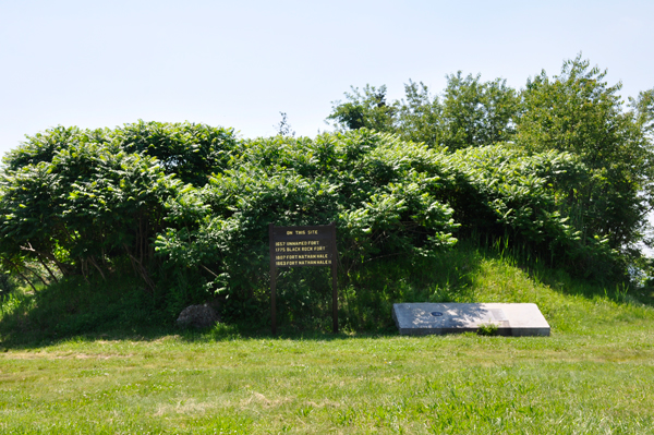 sign about the 4 forts on this site