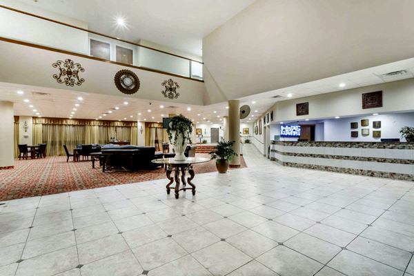 lobby at Baymont Inn in Hagerstown
