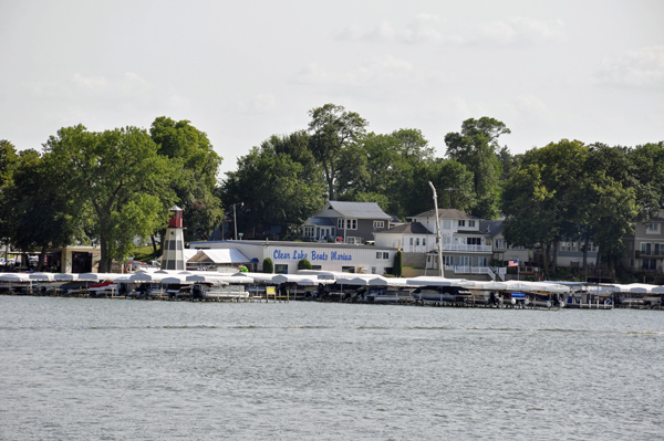 Clear Lake Boats Marina