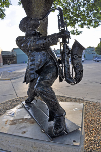 Big Easy sculpture