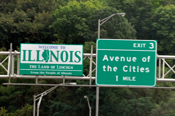 welcome to llinois sign