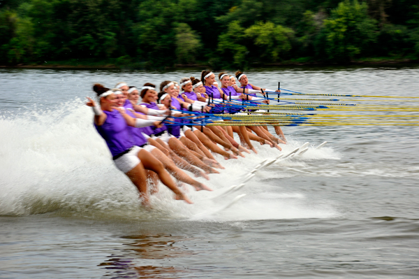 17 ballet water skiers