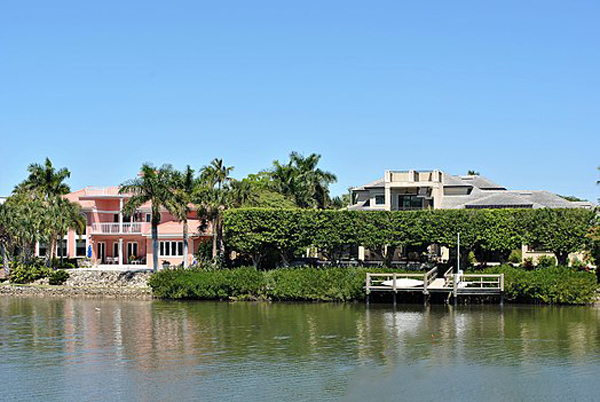 houses along the way