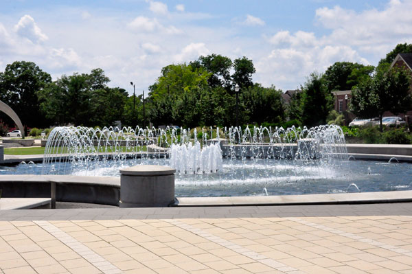 fountain at Fountain Park