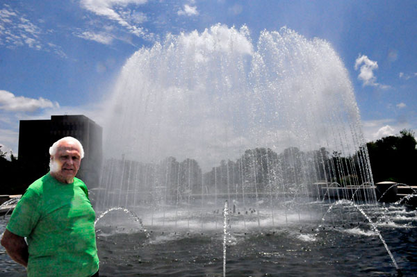 Lee Duquette at Fountain Park