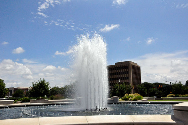 fountain at Fountain Park