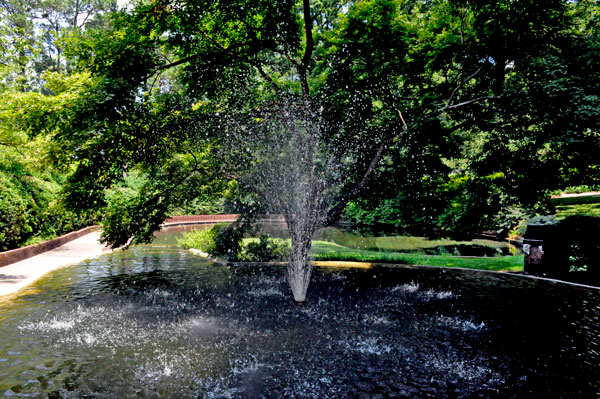 Top of the fountain, 2018