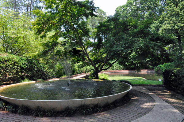 water spout in a fountain