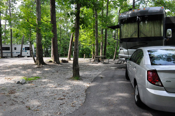 The RV and toad of the two RV Gypsies