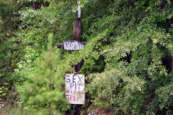 sex pit sign
