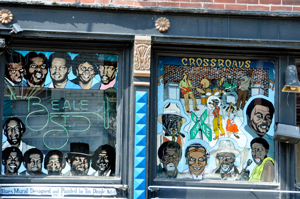 murals on Beale Street