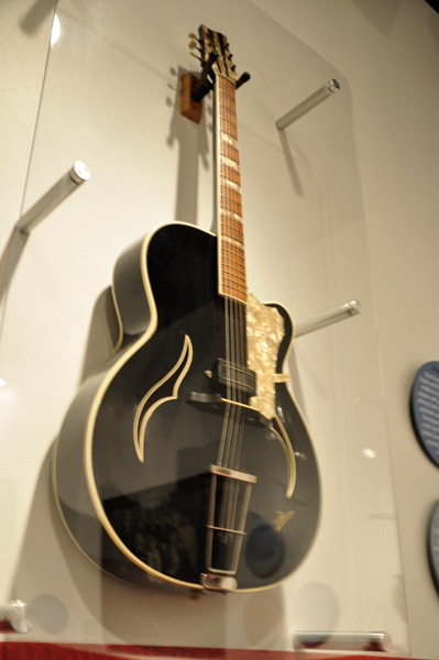 Guitar used by Elvis