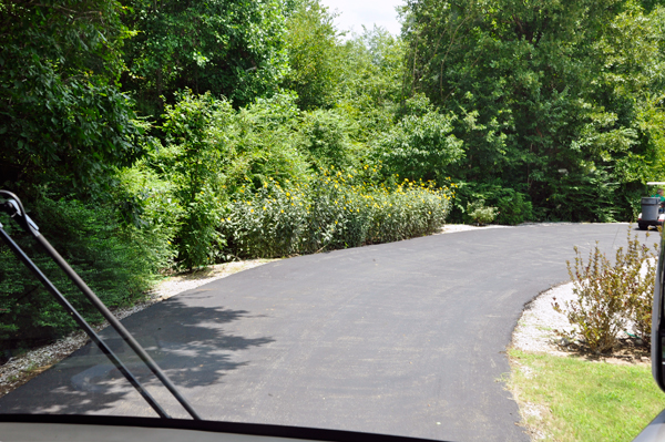 road leading to the Campground at Barnes Crossing