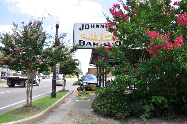 Johnnies Drive in Cafe.