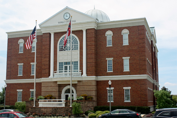 Tupelo City Hall