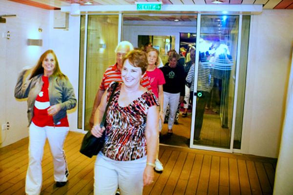the two RV Gypsies and others entering Spice H2) lounge